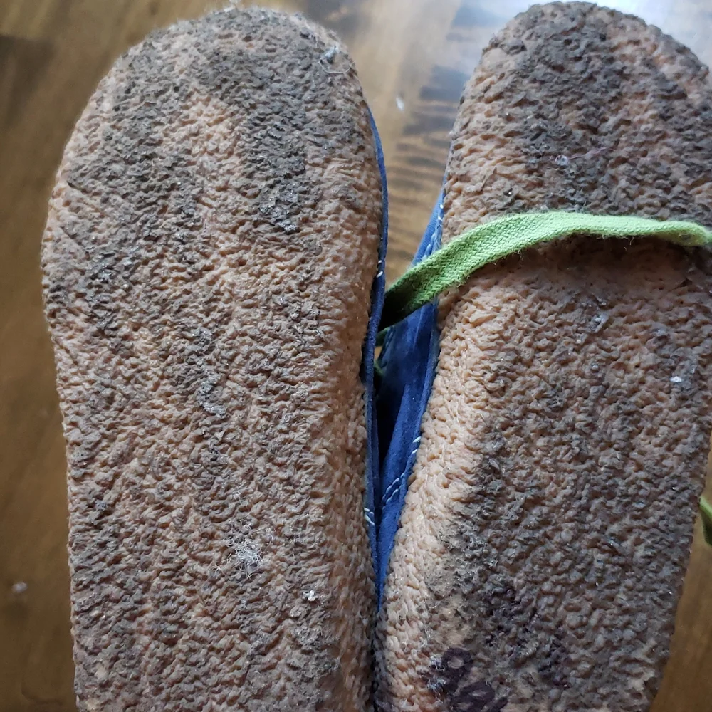 Blue suede moccasin boots 11 toddler Morgan & Milo